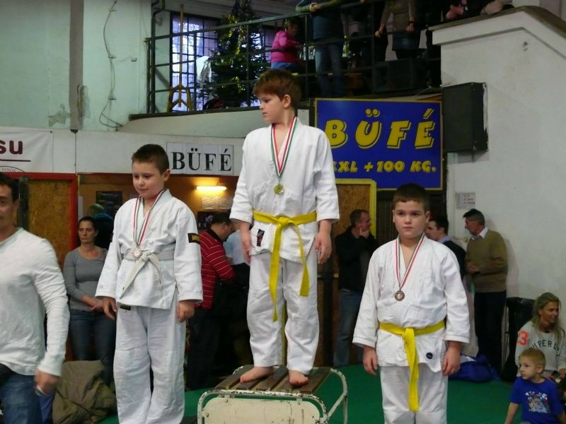 1507511 523250711103615 794999051 O