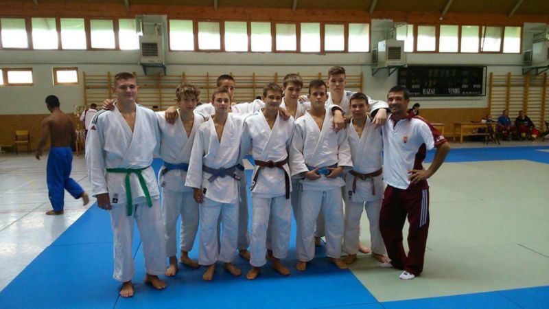 10645136 639513092835828 1538284418574913443 N